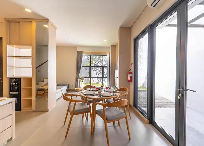 Qishi Villa